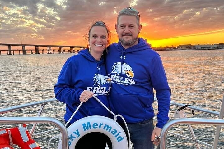 Dolphin watching cruise on the Frisky Mermaid boat in Pensacola Beach, Florida, photo 15 | wizardtrip