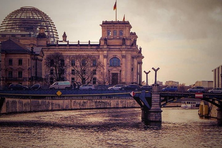 En omfattende gåtur som utforsker Berlins rike historie og ikoniske landemerker, foto 18 | wizardtrip