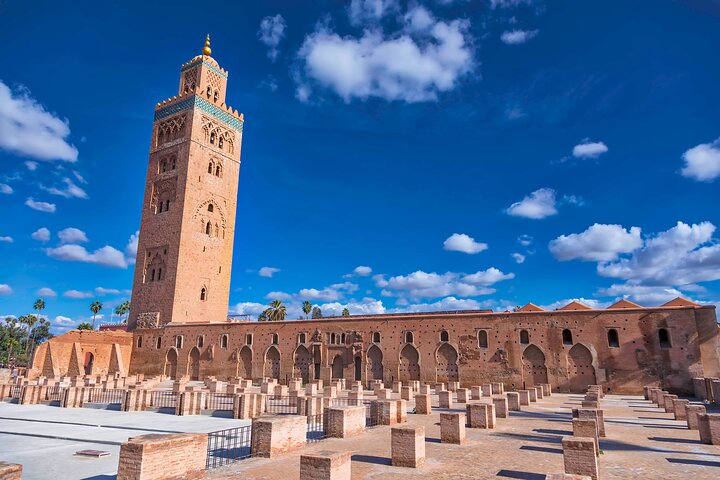 Dagtocht naar Marrakech vanuit Casablanca met kamelenritten, paardenkoetsen en Medina-verkenning, foto 11 | wizardtrip