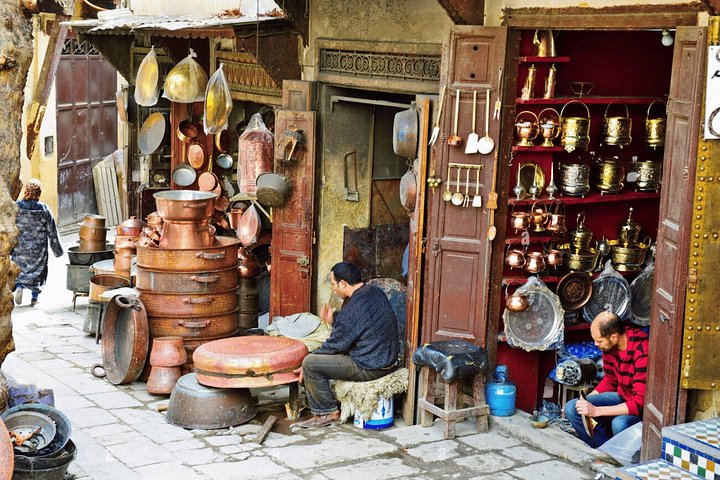 Un tour guiado por Fez desde Casablanca, que muestra su Medina histórica, monumentos y artesanía, foto 13 | wizardtrip