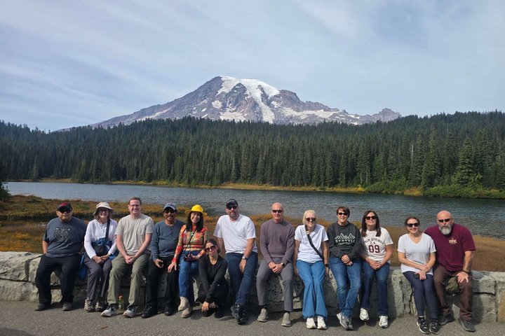 Tur med små grupper som utforsker de naturlige underverkene i Mt. Rainier National Park fra Seattle, foto 12 | wizardtrip