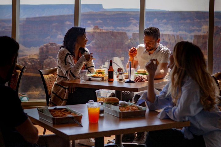 Tour de día completo a Grand Canyon West desde Las Vegas, incluye parada en la Presa Hoover y Skywalk opcional, foto 7 | wizardtrip