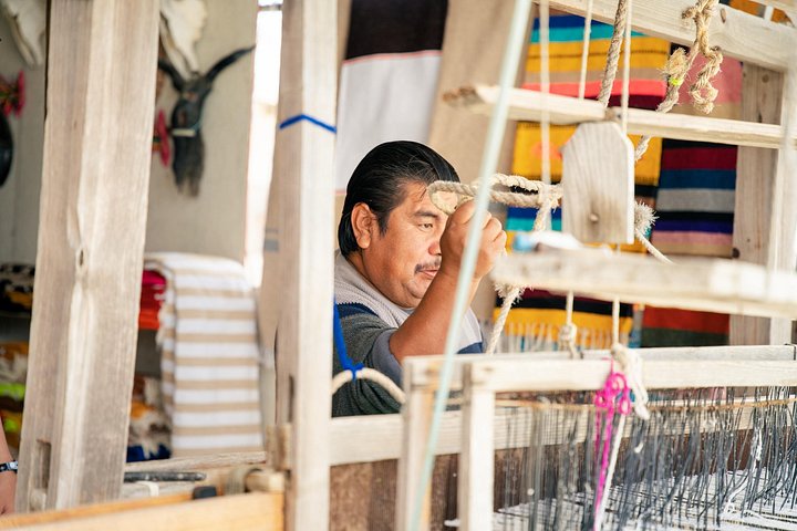Udforsk den kunstneriske by Todos Santos på en dagstur fra Cabo San Lucas med kultur, historie og lokalt håndværk, foto 13 | wizardtrip