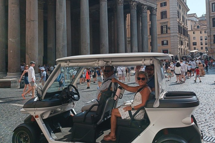 Golf Cart Tour Private Experience of Rome's City Center | wizardtrip