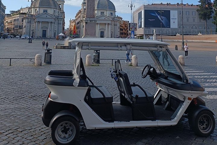 Privat golfbilstur i Roms historiska centrum, besök sevärdheter som Fontana di Trevi och Pantheon, foto 31 | wizardtrip