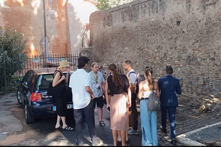Privat golfbilstur i Roms historiska centrum, besök sevärdheter som Fontana di Trevi och Pantheon, foto 42 | wizardtrip