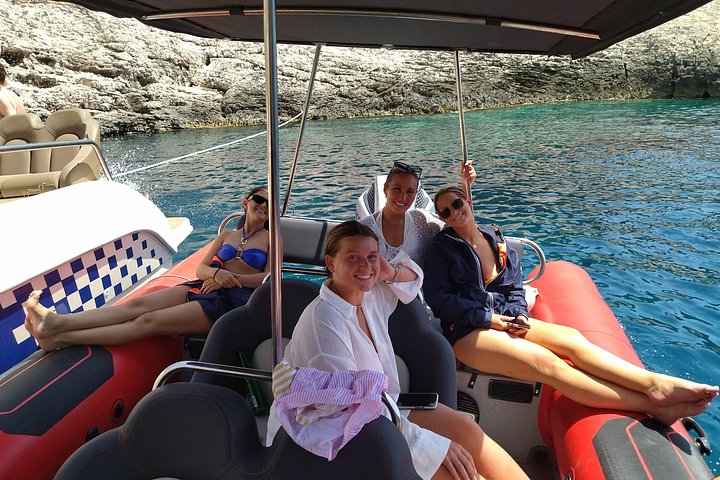 Båttur som utforskar Blå grottan, Hvar och andra öar i Kroatien, foto 12 | wizardtrip