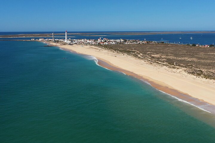 Excursion en bateau dans le parc naturel de Ria Formosa à Faro, Portugal, visitant ses magnifiques îles, photo 18 | wizardtrip