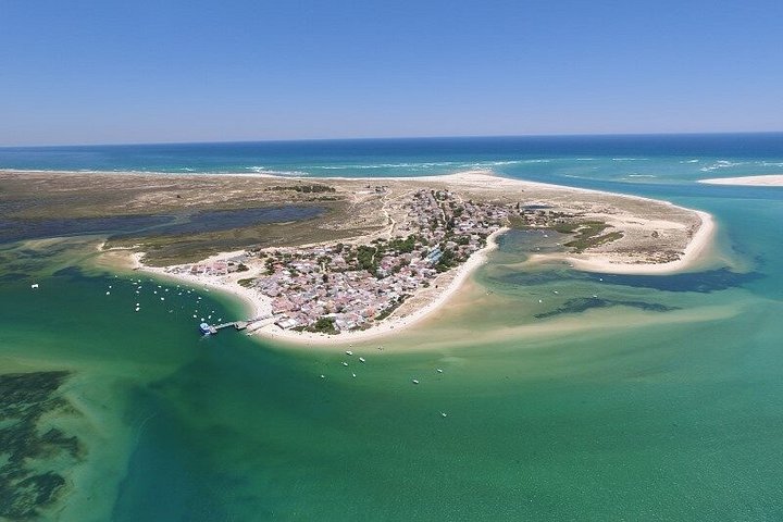 Excursion en bateau dans le parc naturel de Ria Formosa à Faro, Portugal, visitant ses magnifiques îles, photo 46 | wizardtrip