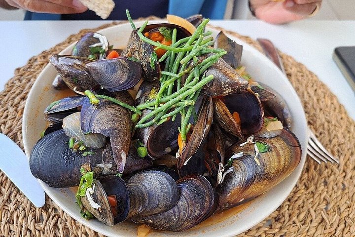 Excursion en bateau dans le parc naturel de Ria Formosa à Faro, Portugal, visitant ses magnifiques îles, photo 49 | wizardtrip