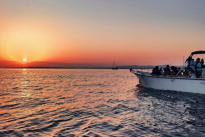 Gita in barca al tramonto nella Ria Formosa, Portogallo, esplorando isole e gustando prelibatezze locali, foto 6 | wizardtrip