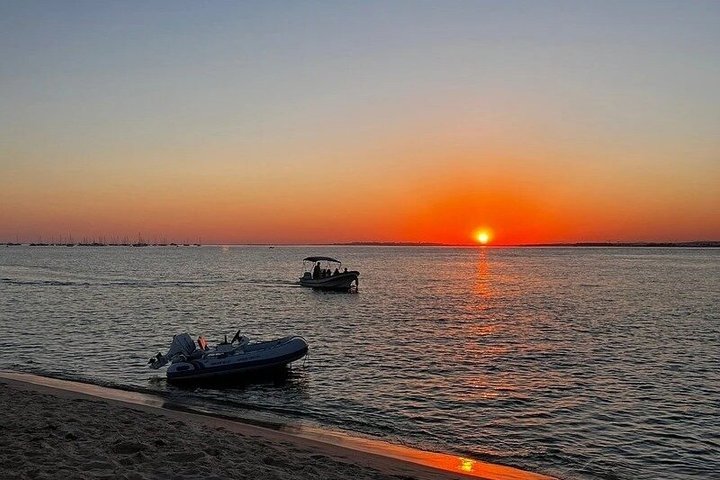 Gita in barca al tramonto nella Ria Formosa, Portogallo, esplorando isole e gustando prelibatezze locali, foto 30 | wizardtrip