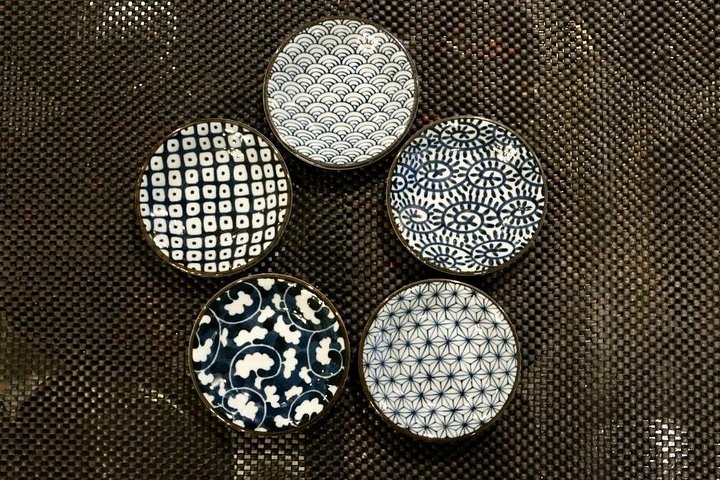 Experience traditional Japanese Kintsugi art in Tokyo, repairing pottery with golden joinery, photo 11 | wizardtrip