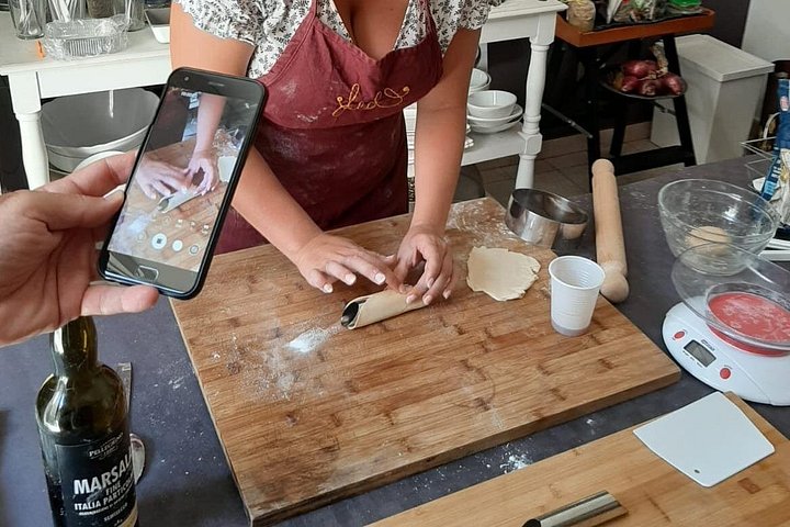 Cours de cuisine sicilienne pratique et visite du marché à Palerme, photo 6 | wizardtrip