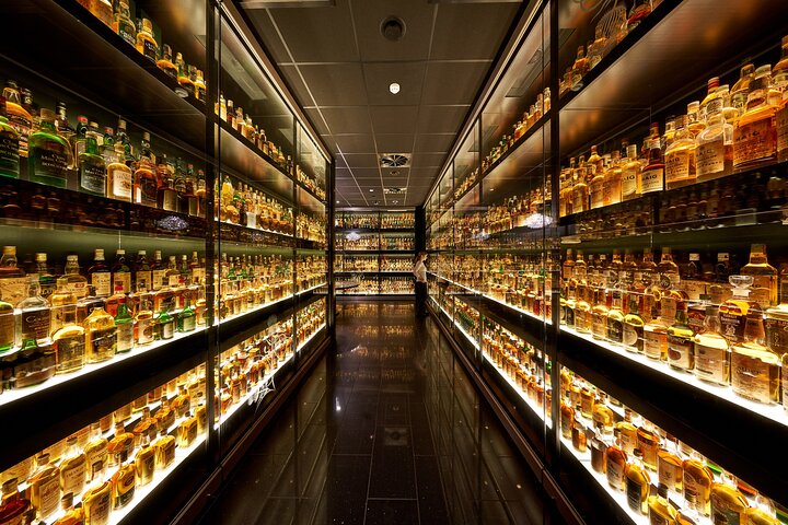The Scotch Whisky Experience Visite Guidée du Whisky - Introduction au Whisky | wizardtrip