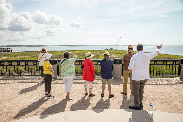 Tour gastronomico e storico di Charleston con corso di cucina guidato da uno chef e degustazione di vini, foto 8 | wizardtrip