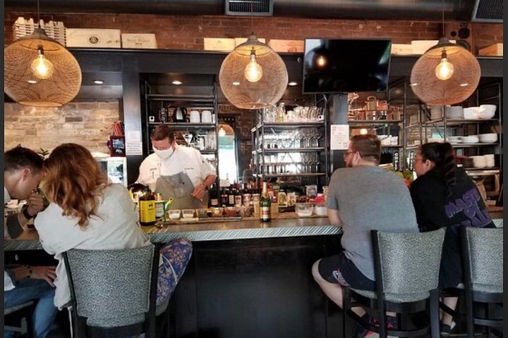 Tour gastronomico e storico di Charleston con corso di cucina guidato da uno chef e degustazione di vini, foto 9 | wizardtrip
