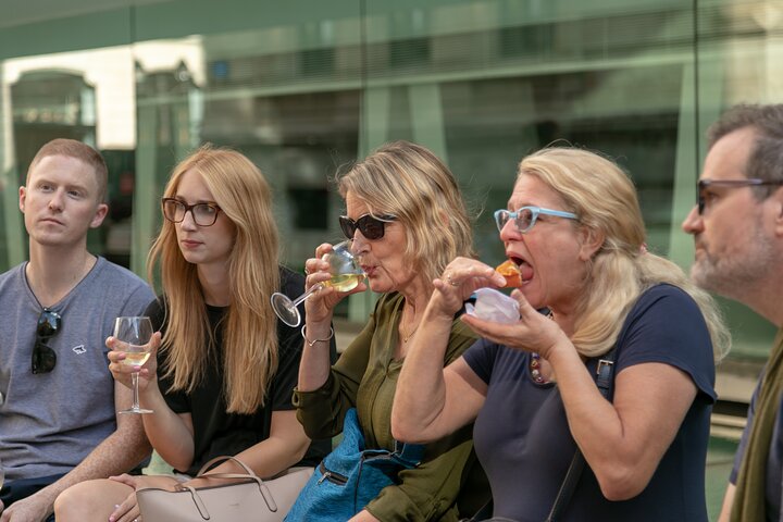 Explore Bilbao's culinary scene with a local guide, tasting pintxos and wine at authentic bars, photo 6 | wizardtrip