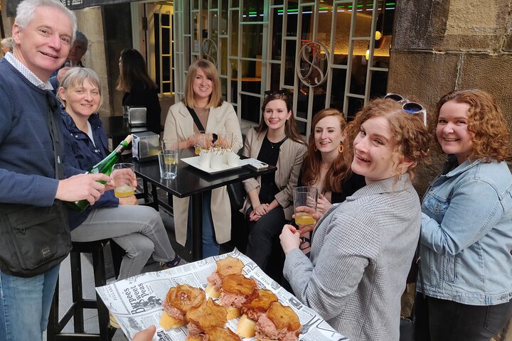 Explore Bilbao's culinary scene with a local guide, tasting pintxos and wine at authentic bars, photo 7 | wizardtrip