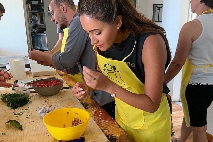 Cours de cuisine sicilienne authentique à Taormine, incluant visite du marché et repas fait maison, photo 26 | wizardtrip