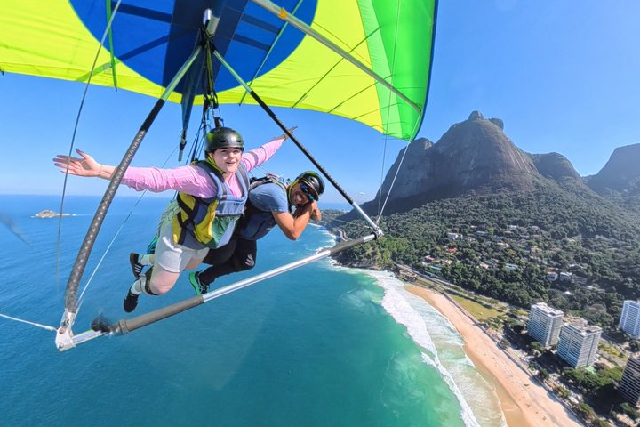 Gleitschirmfliegen oder Hängegleiten in Rio | wizardtrip