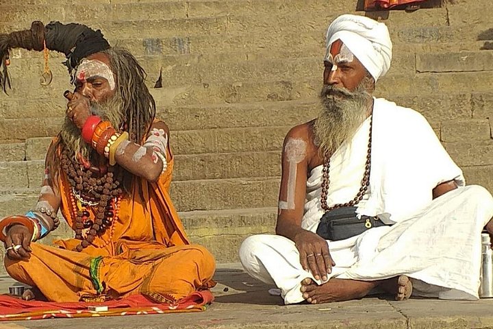 Experimente o coração espiritual de Varanasi num passeio guiado pelos seus ghats e templos sagrados, foto 17 | wizardtrip