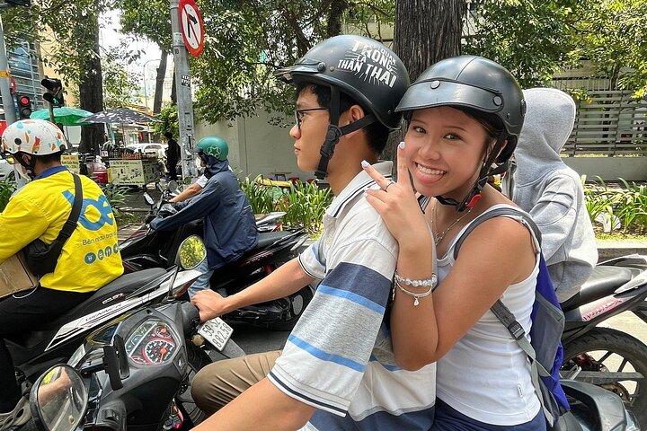 Découvrez la cuisine de rue authentique de Ho Chi Minh-Ville lors d'un tour guidé en moto, en dégustant des spécialités locales, photo 27 | wizardtrip