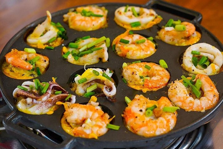 Super Niche Walking Street Food Tour in Ho Chi Minh City | wizardtrip