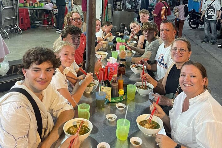 Ho Chi Minh City streetfoodtour met lokale gerechten en levendige markten, foto 30 | wizardtrip