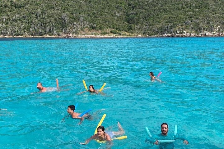Bootsfahrt zur Erkundung der atemberaubenden Strände, Grotten und Felsformationen von Arraial do Cabo, Foto 12 | wizardtrip