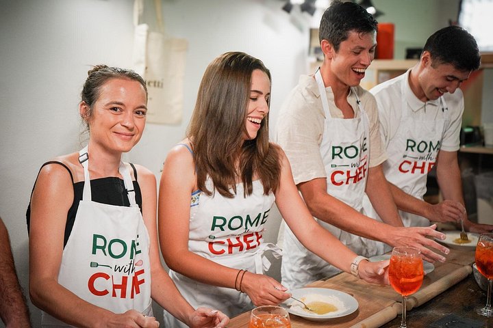 Learn to make pasta and spritz cocktails in a fun, tipsy cooking class in Rome, photo 9 | wizardtrip