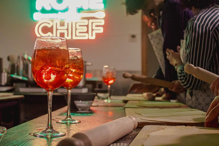 Learn to make pasta and spritz cocktails in a fun, tipsy cooking class in Rome, photo 13 | wizardtrip
