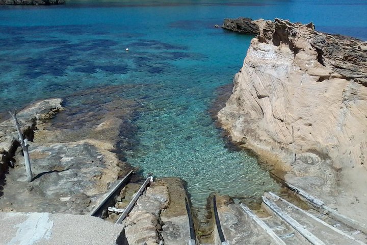 Kajakäventyr i Ibizas Xarraca Bay, utforska grottor och snorkla, foto 9 | wizardtrip