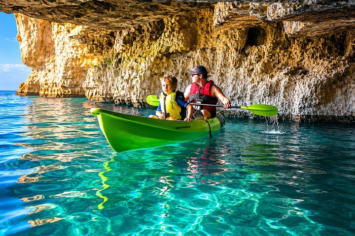 Kajak & Snorkel Eventyr - Havhuler & Vild Kyst Udforskning | wizardtrip