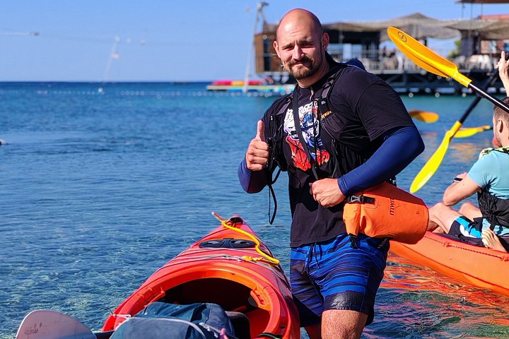 Aventura de caiaque e snorkeling explorando grutas marinhas e a costa selvagem de Pula, Croácia, foto 10 | wizardtrip