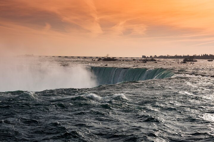 Excursion d'une journée aux Chutes du Niagara depuis Toronto avec croisières et vues panoramiques, photo 15 | wizardtrip