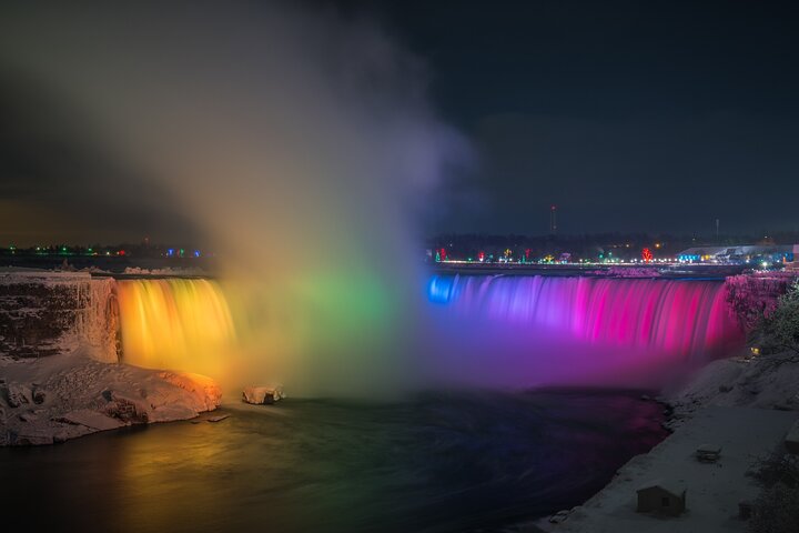 Excursion en soirée aux chutes du Niagara au départ de Toronto, avec croisière, feux d'artifice et chutes illuminées, photo 14 | wizardtrip