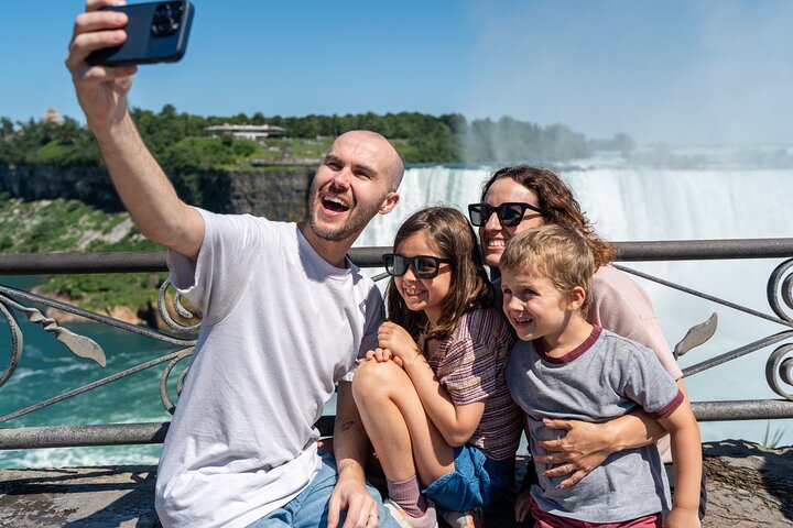 Dagexcursie naar Niagara Falls vanuit Toronto met bootcruise en Skylon Tower, foto 6 | wizardtrip