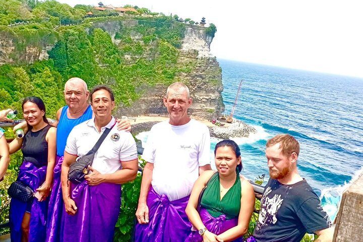 Uluwatu-tempelet og Kecak-ilddansforestilling i Jimbaran, Bali, Indonesia, foto 15 | wizardtrip