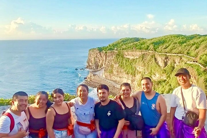Zonsondergang Kecak dansvoorstelling bij de Uluwatu Tempel, Bali, foto 7 | wizardtrip