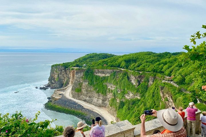 Zonsondergang Kecak dansvoorstelling bij de Uluwatu Tempel, Bali, foto 20 | wizardtrip