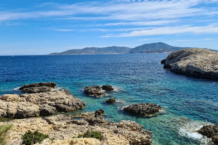 Tour in motoscafo di lusso da Spalato alla Grotta Azzurra, Hvar e Vis, con nuoto e visite turistiche, foto 12 | wizardtrip