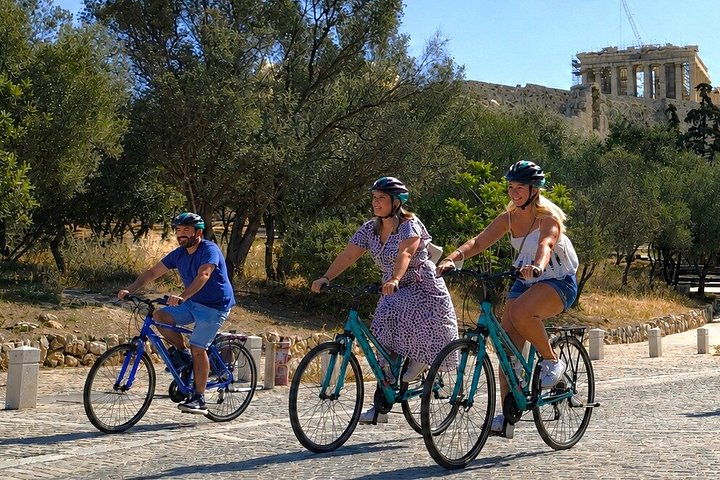 Erkunde Athens antike Stätten und charmante Straßen auf einer malerischen Radtour, Foto 13 | wizardtrip