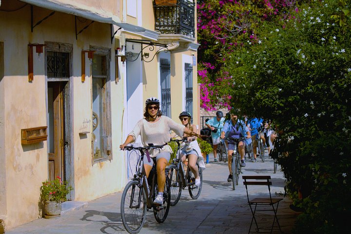 Erkunde Athens antike Stätten und charmante Straßen auf einer malerischen Radtour, Foto 14 | wizardtrip
