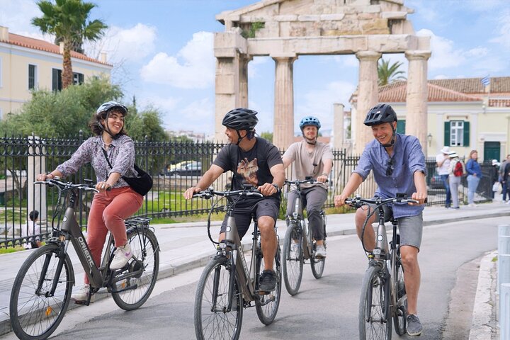 Recorrido en E-Bike por Atenas en Grupo Reducido | wizardtrip