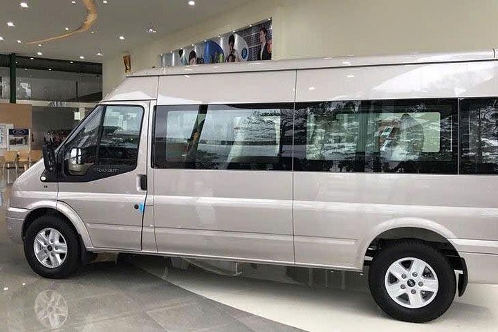 Private airport transfer service in Hanoi, Vietnam, offering comfortable and direct transportation between Noi Bai Airport and the Old Quarter, photo 7 | wizardtrip
