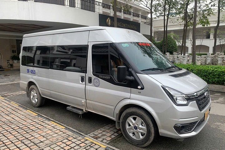 Private airport transfer service in Hanoi, Vietnam, offering comfortable and direct transportation between Noi Bai Airport and the Old Quarter, photo 8 | wizardtrip