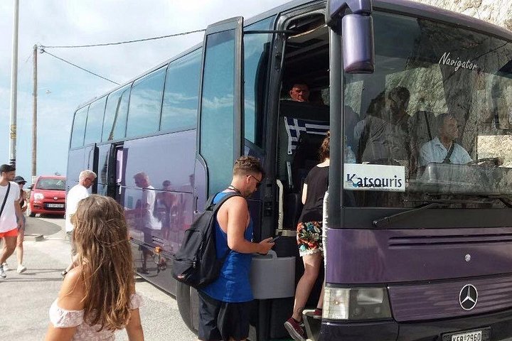 Heldagstur på Kefalonia, Grekland, med vinprovning, grottor och byar, foto 17 | wizardtrip