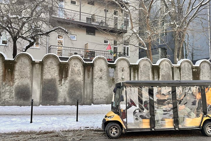 Tour privato in golf cart alla scoperta della storica Città Vecchia di Cracovia, del quartiere ebraico e della Fabbrica di Schindler, foto 9 | wizardtrip