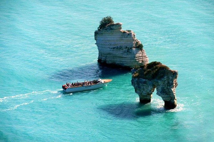 Desirèe Experience: Explore Vieste's South Coast | wizardtrip